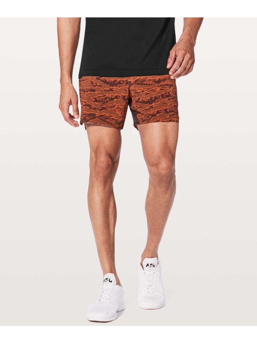 Lululemon Orange Tiger Camo Linerless Surge Shorts Mens Size Medium